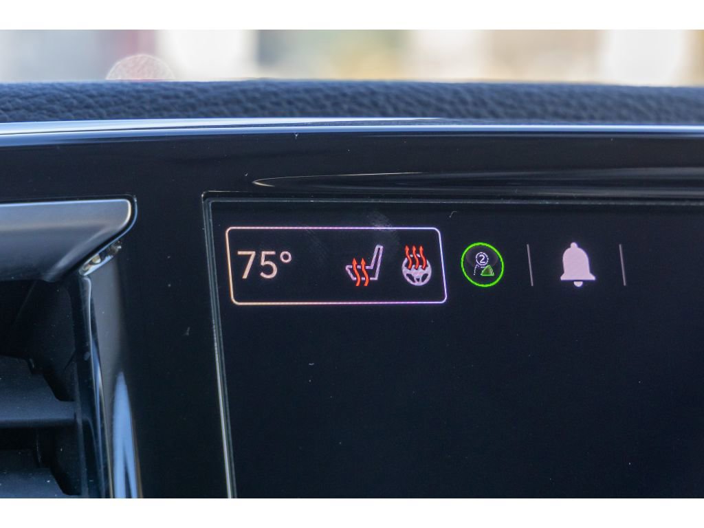 Used 2021 Chrysler Pacifica Limited w/ Premium & Safety Sphere Group image 27