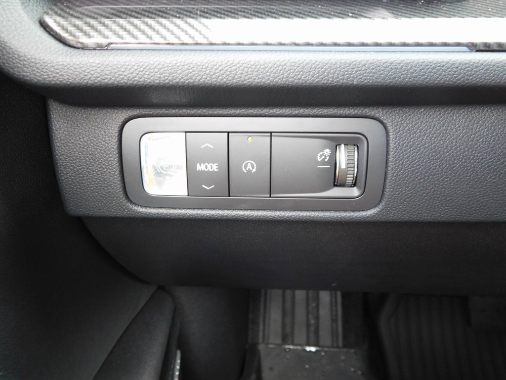 New 2026 Chevrolet Traverse High Country w/ LPO, Floor Liner Package image 37