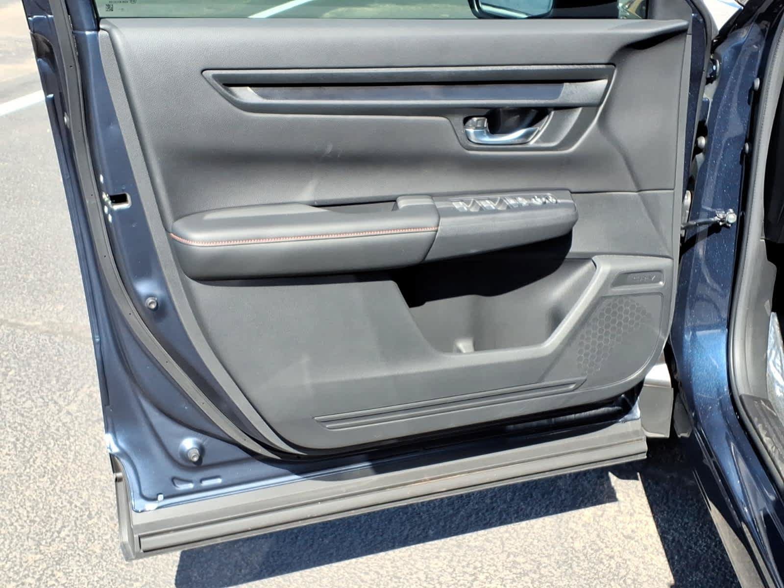 Used 2026 Honda CR-V TrailSport image 28