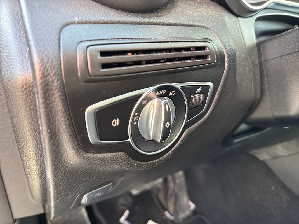 Used 2017 Mercedes-Benz GLC 300 GLC 300 image 10