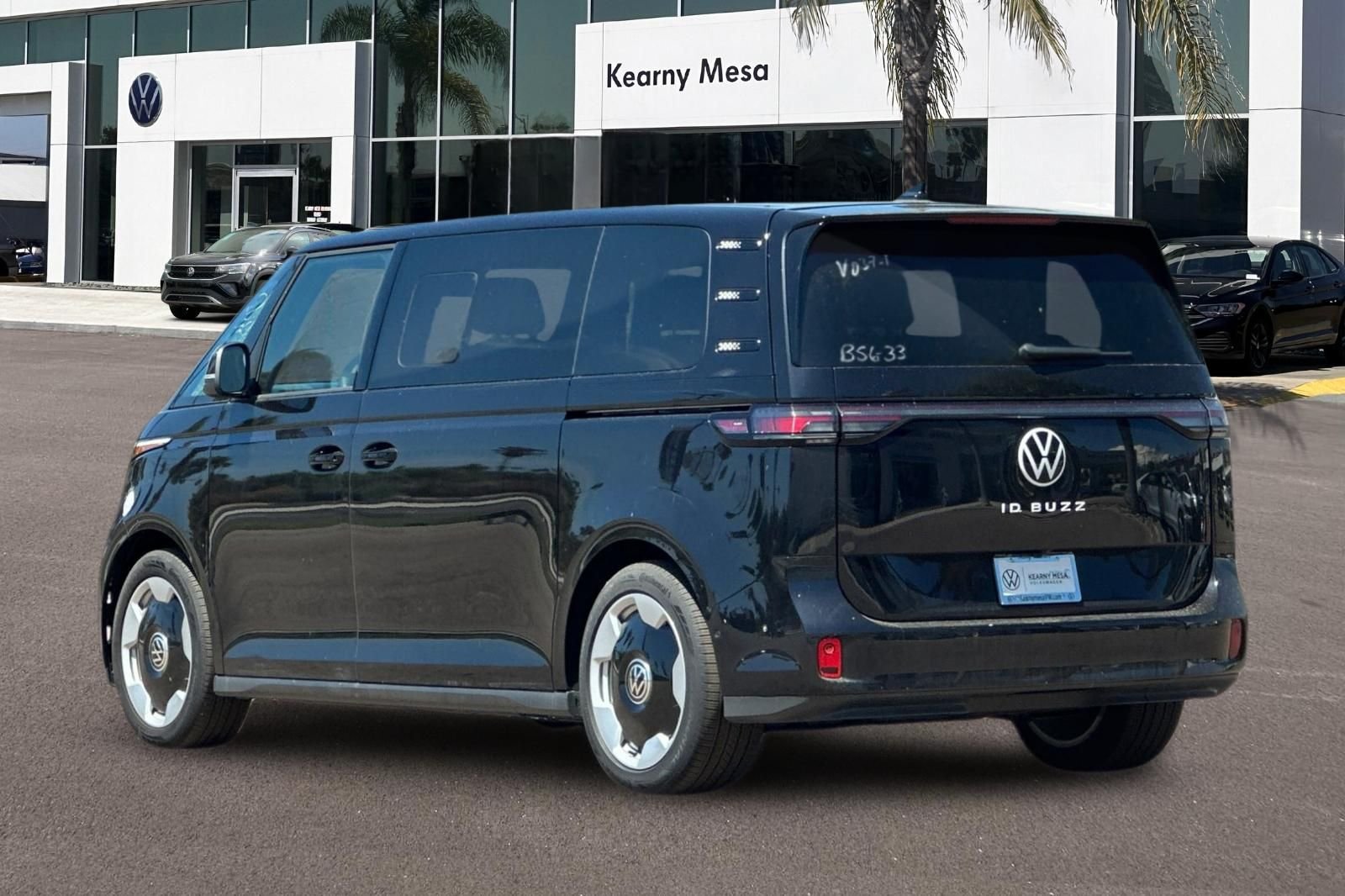 New 2025 Volkswagen ID. Buzz Pro S RWD image 6