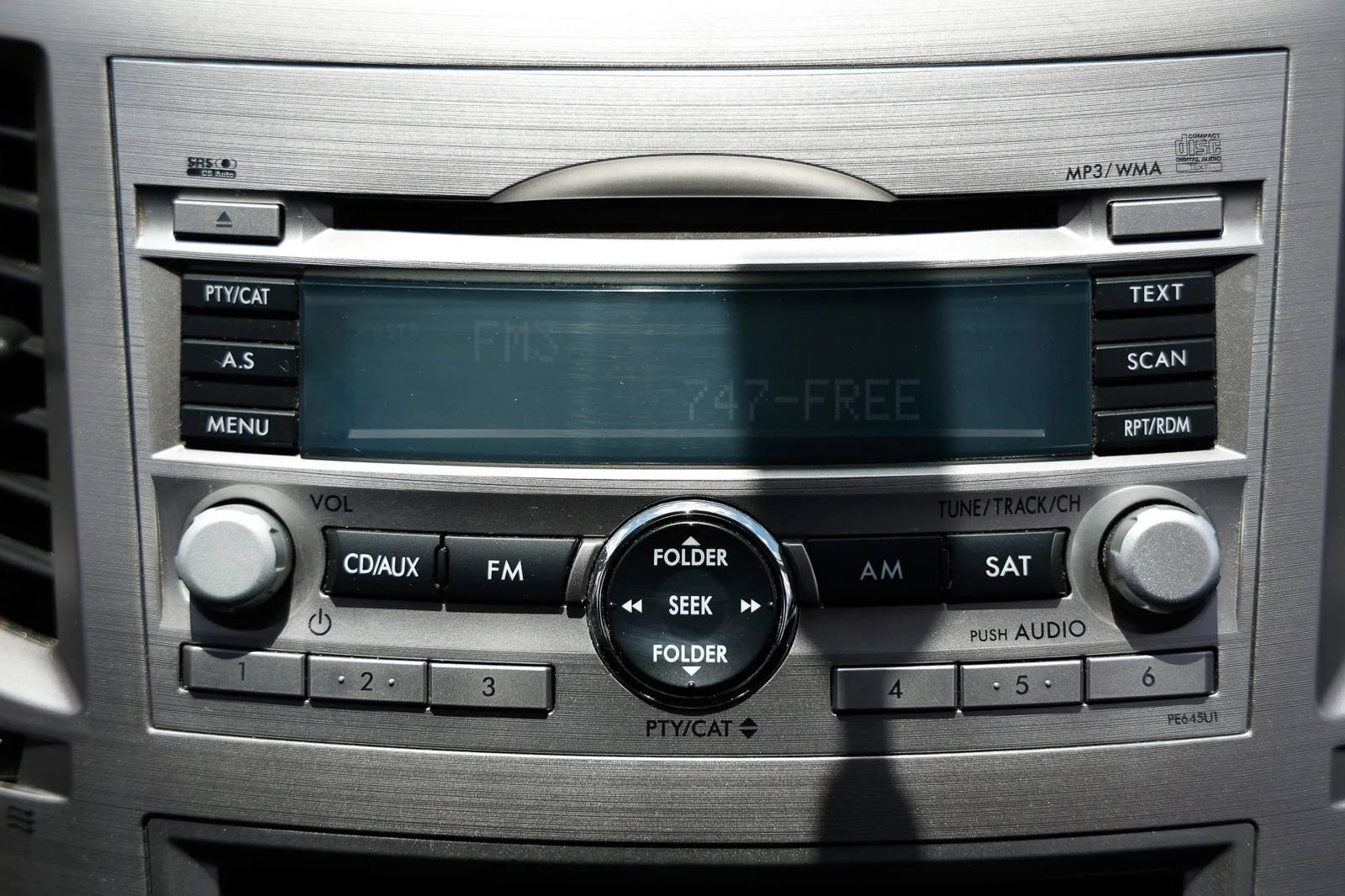 Used 2011 Subaru Outback 2.5i AWD/4WD image 32