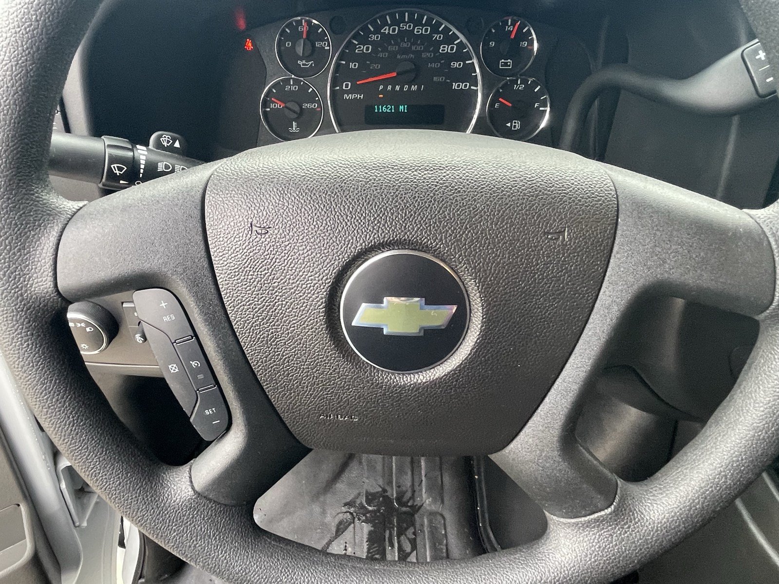 Used 2025 Chevrolet Express 2500 w/ Driver Convenience Package RWD image 13