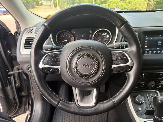 Used 2018 Jeep Compass Latitude w/ Popular Equipment Group AWD/4WD image 28