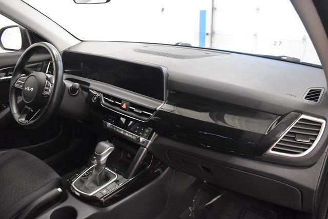 Used 2025 Kia Seltos S FWD image 18
