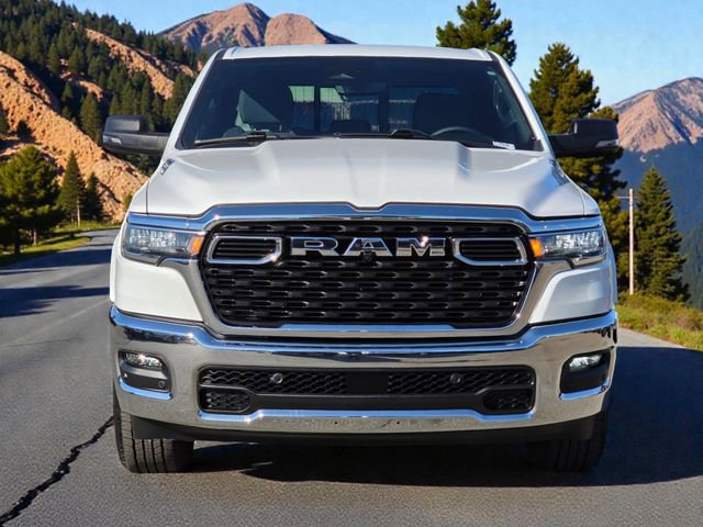 Used 2025 RAM 1500 Big Horn AWD/4WD image 3