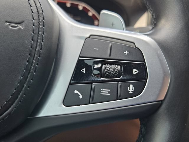 Used 2022 BMW M550i xDrive w/ Executive Package AWD/4WD image 23