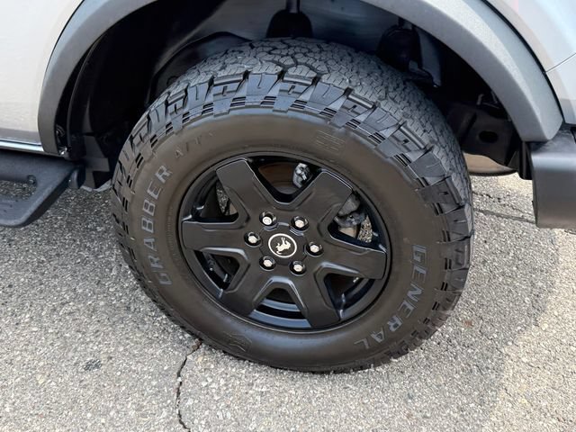 Certified 2024 Ford Bronco Black Diamond AWD/4WD image 5