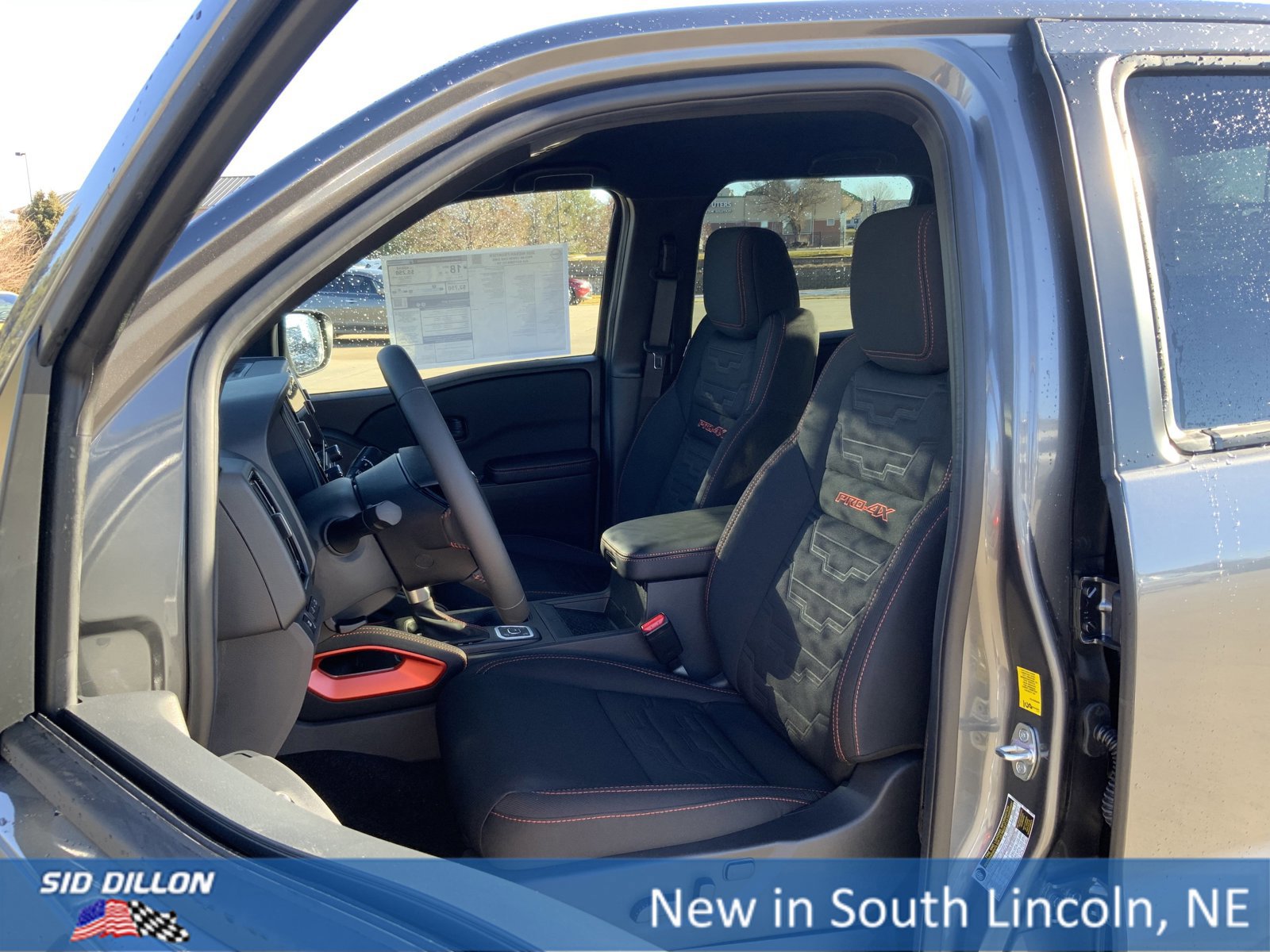 New 2026 Nissan Frontier PRO-4X w/ Pro-4x Convenience Package image 9