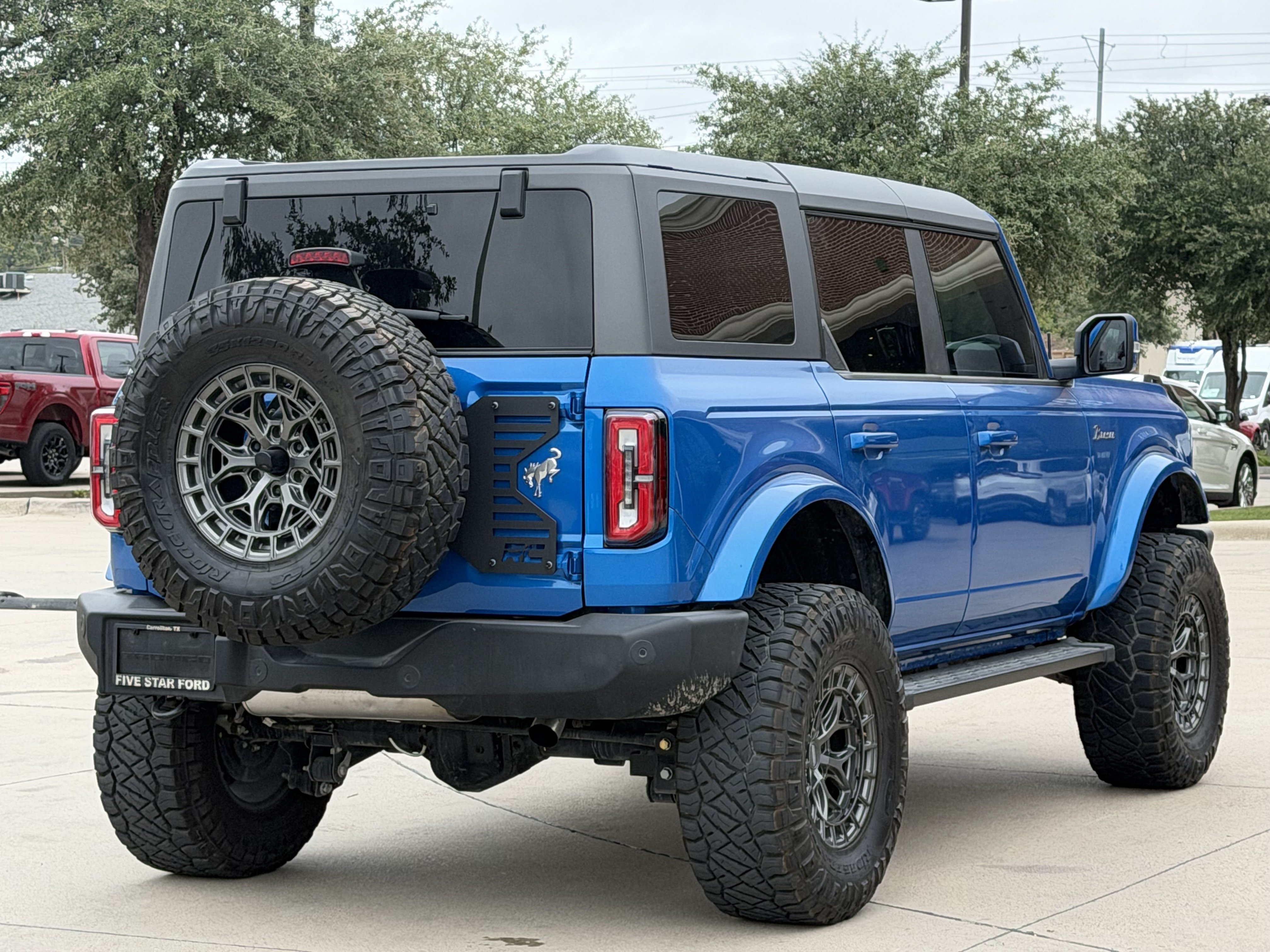 Used 2024 Ford Bronco Outer Banks AWD/4WD image 4