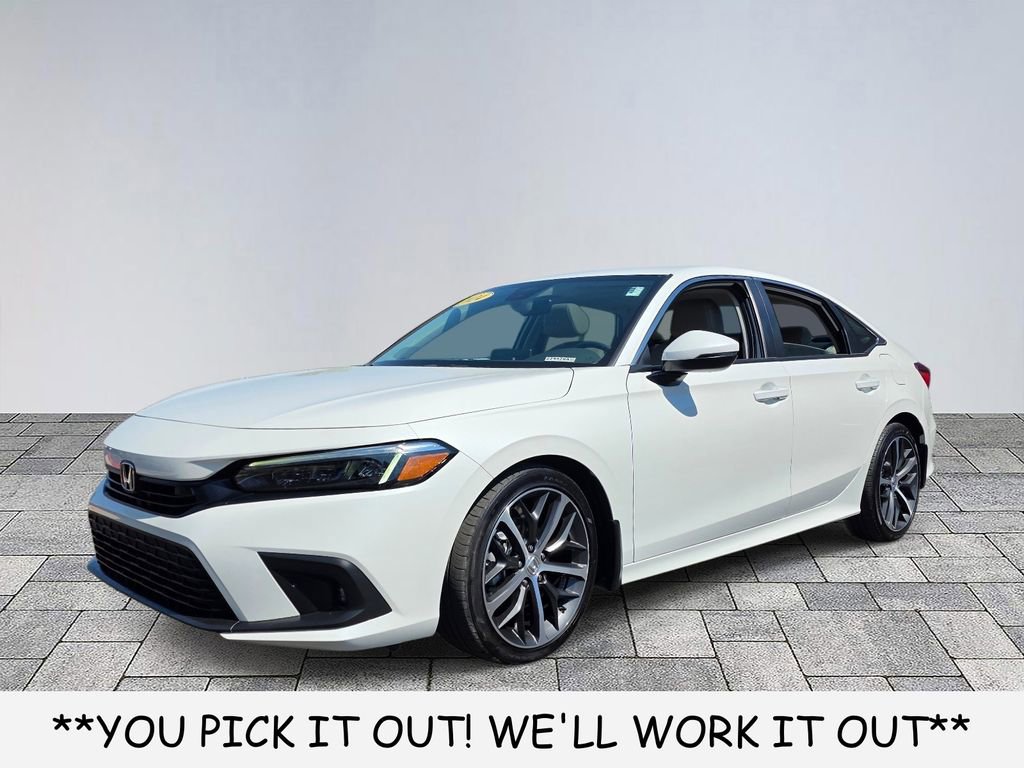Used 2024 Honda Civic Touring image 3