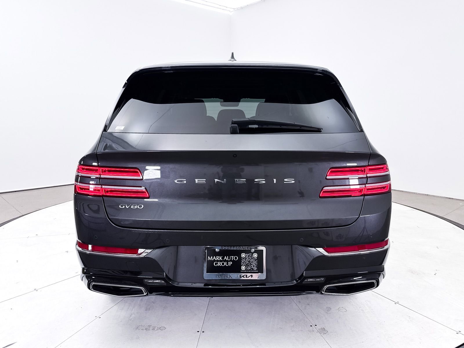 Used 2022 Genesis GV80 2.5T w/ Advanced Package 03 image 18