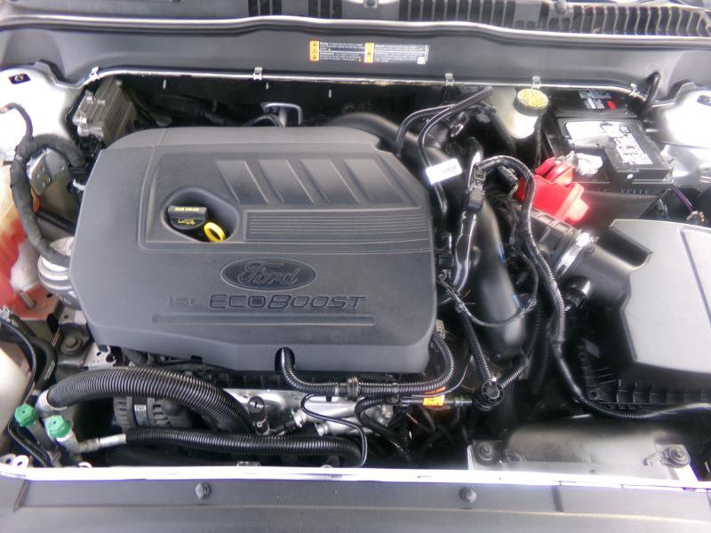 Used 2017 Ford Fusion SE FWD image 43