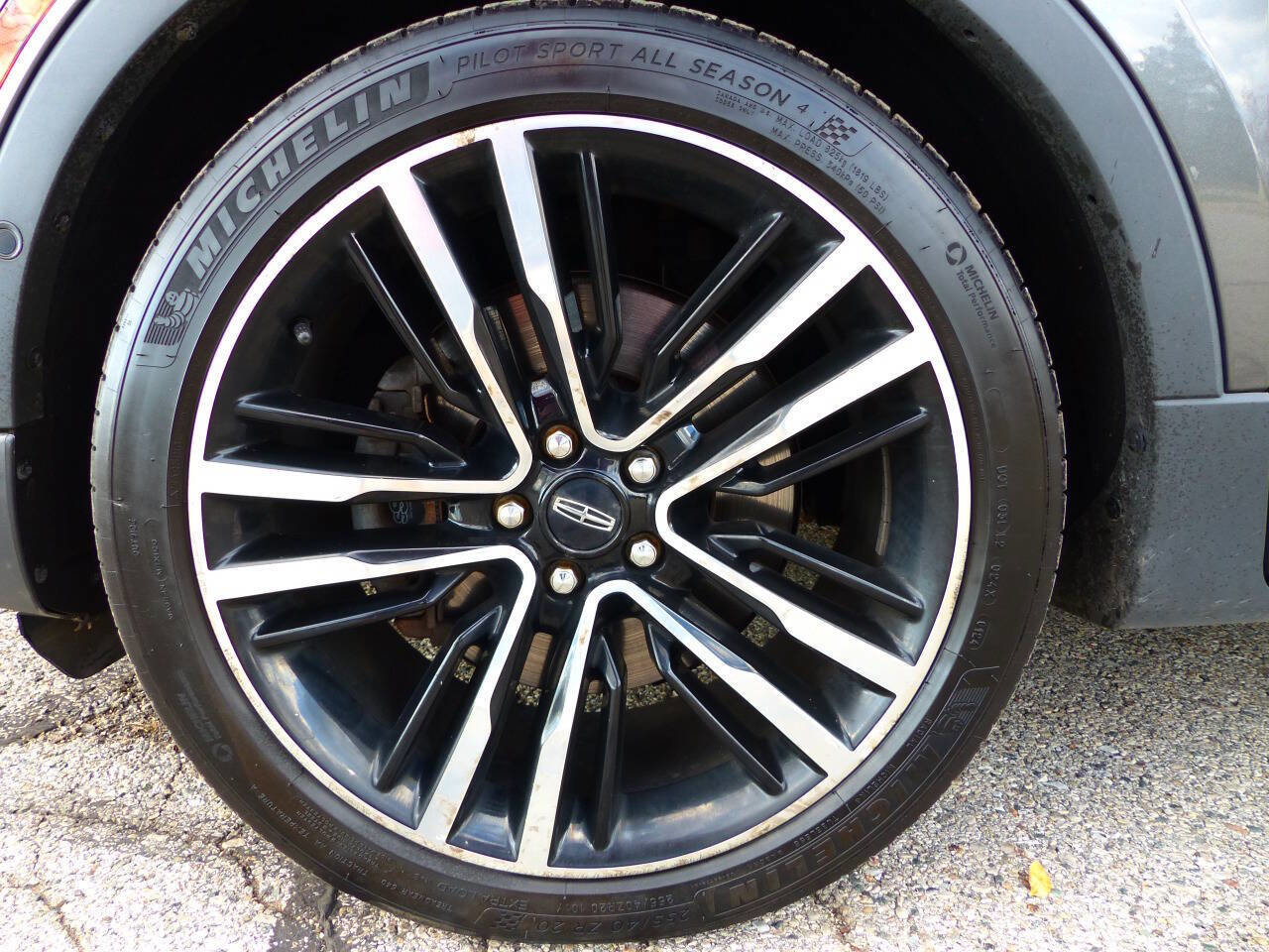 Used 2017 Lincoln MKC Reserve AWD/4WD image 14