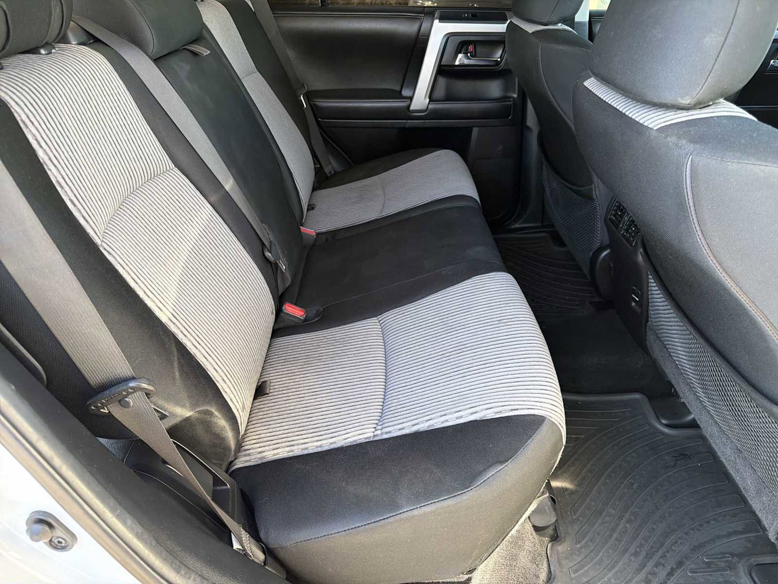 Used 2014 Toyota 4Runner 2WD image 20