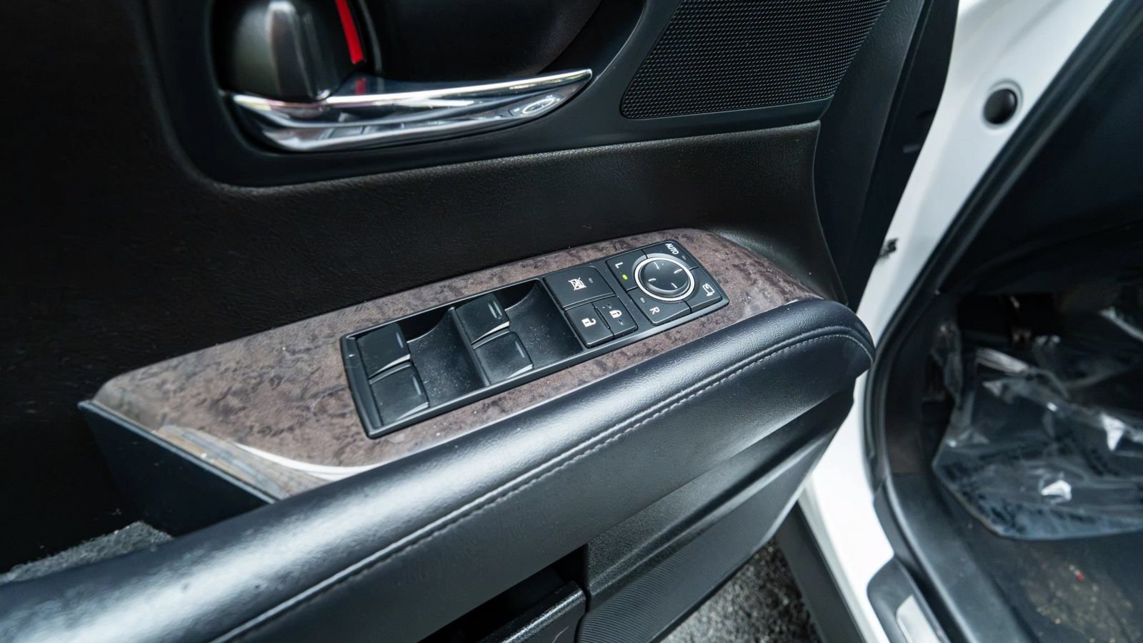 Used 2013 Lexus RX 350 AWD w/ Navigation Pkg image 34