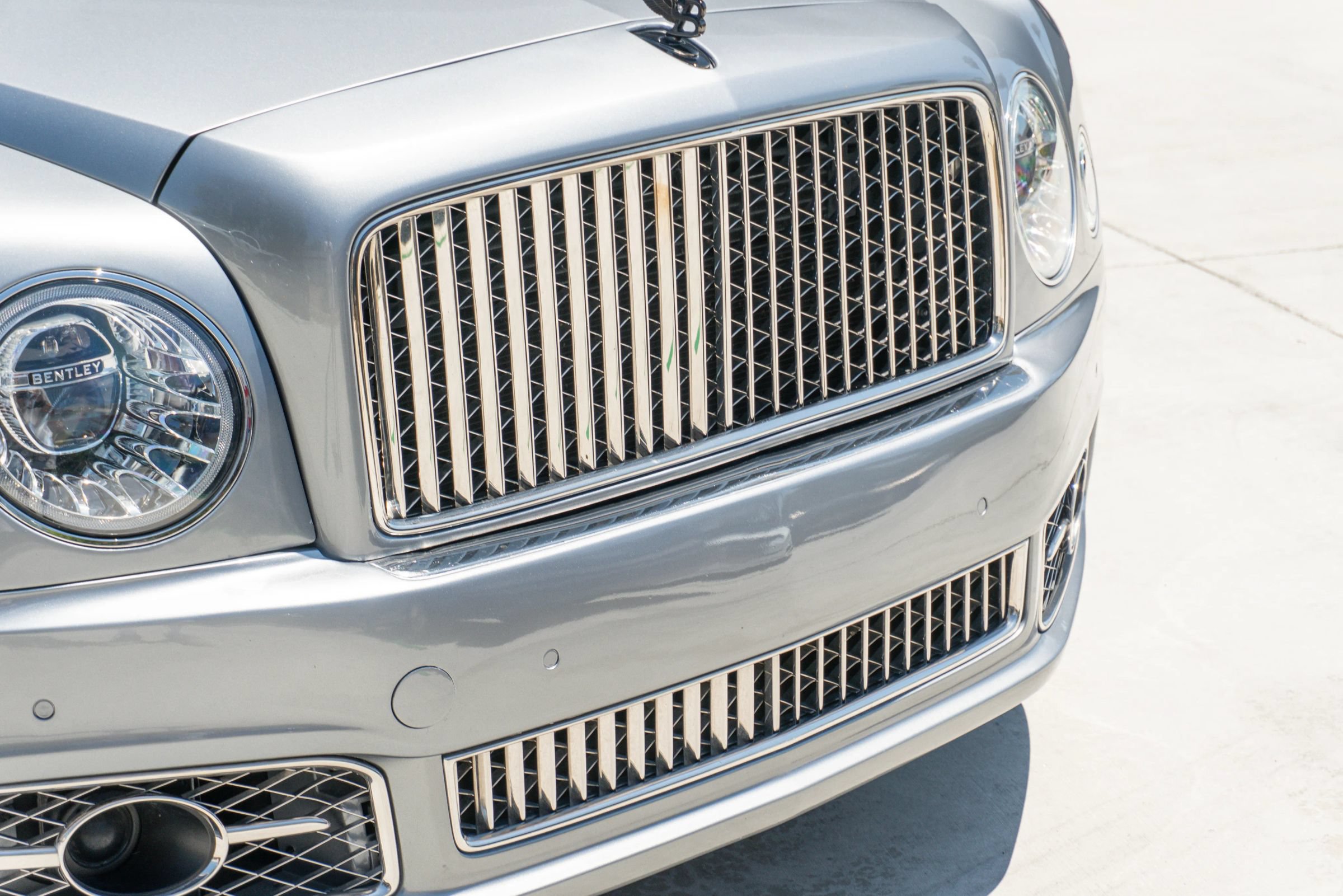 Used 2020 Bentley Mulsanne RWD image 31