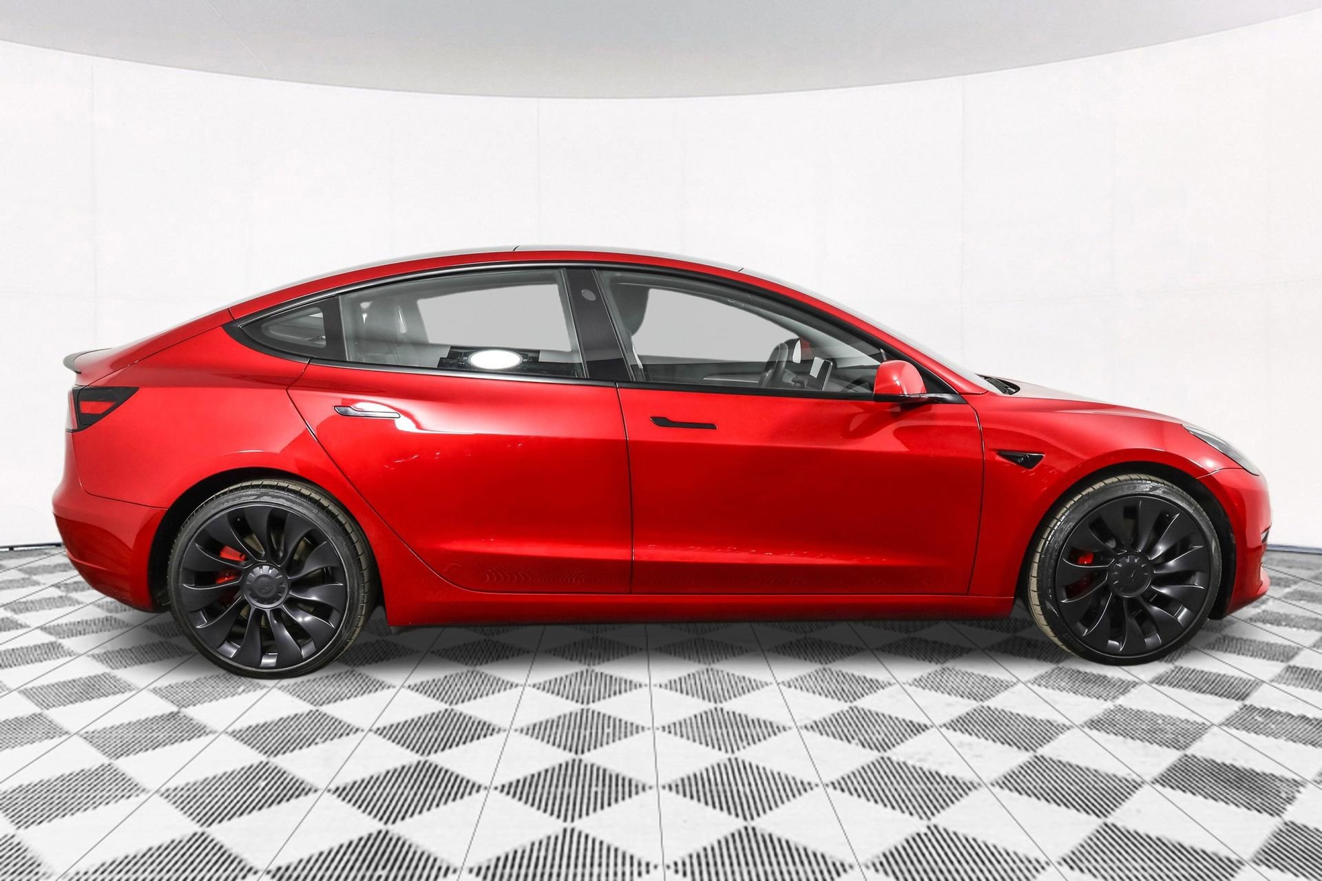 Used 2023 Tesla Model 3 Performance image 12