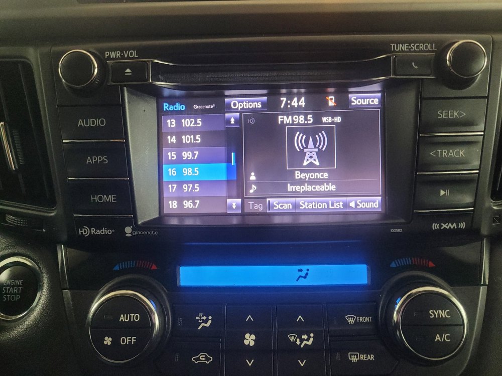 Used 2018 Toyota RAV4 XLE w/ Plus Extra Value Package FWD image 25