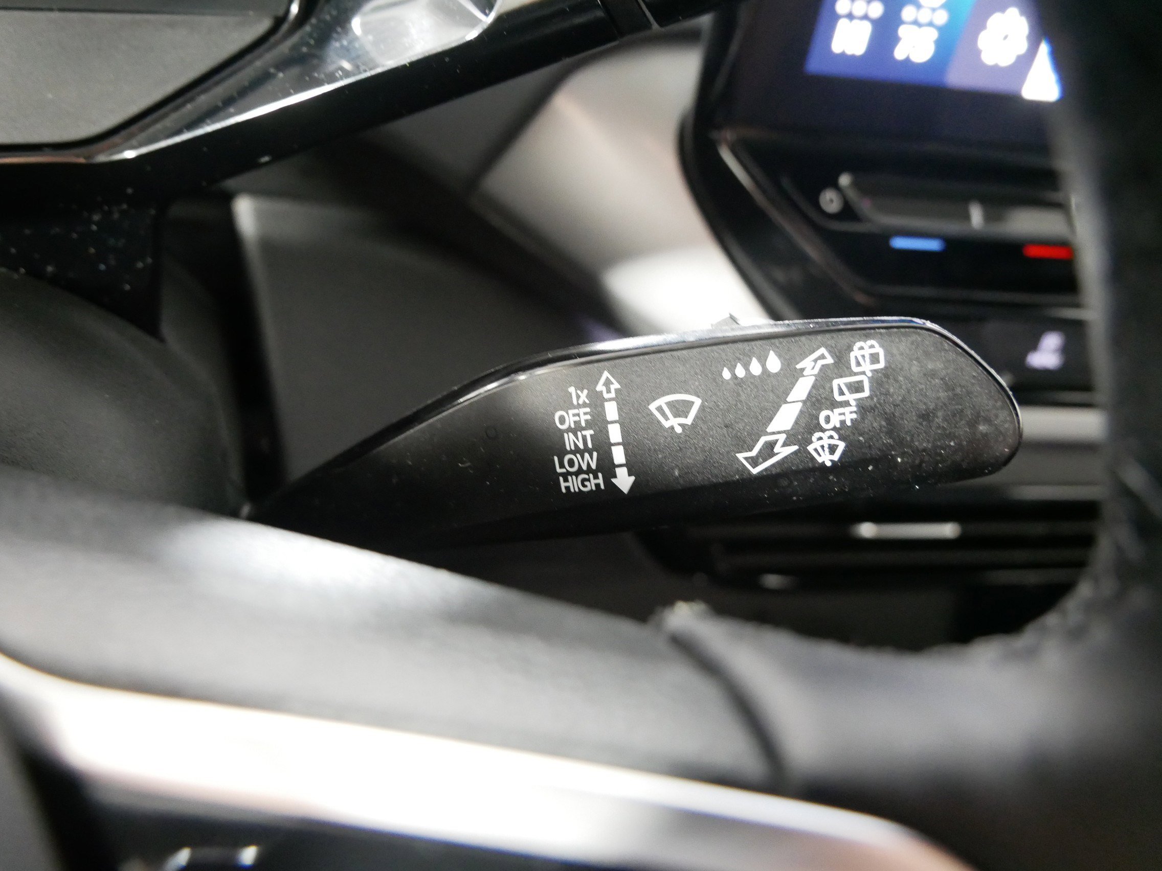 Certified 2023 Volkswagen ID.4 Pro S image 32