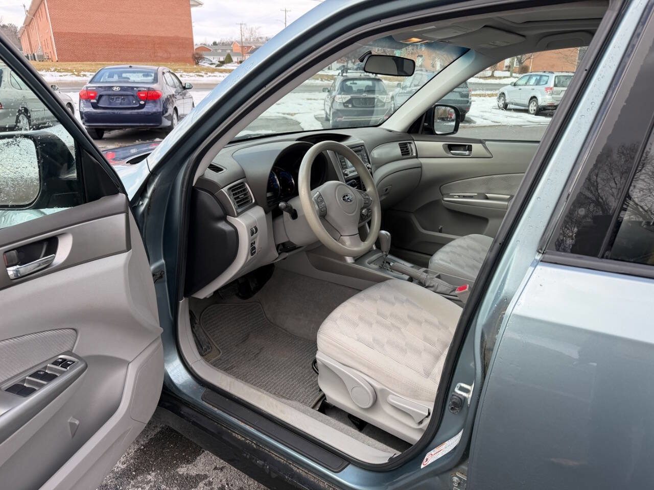 Used 2009 Subaru Forester 2.5X image 8