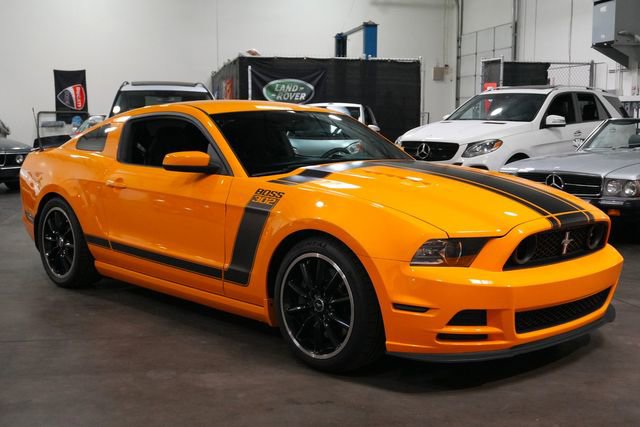 Used 2013 Ford Mustang Boss 302 w/ Boss 302 Accessory Pkg image 3