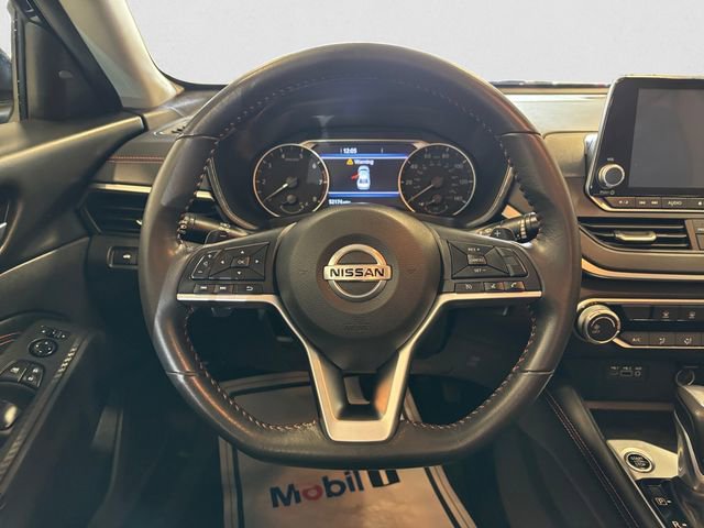 Used 2022 Nissan Altima 2.5 SR image 12