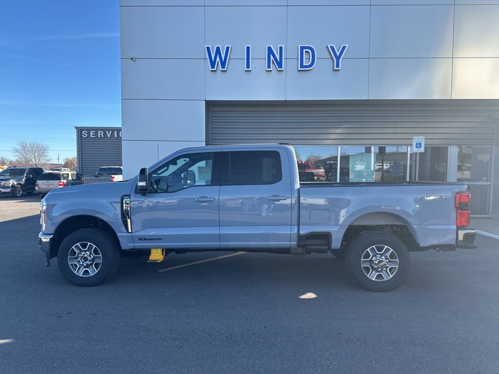 New 2025 Ford F350 Lariat image 2