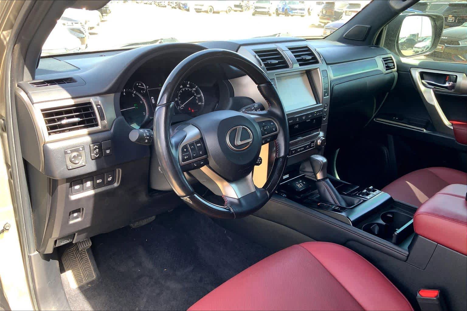 Used 2021 Lexus GX 460 Premium w/ Premium Package AWD/4WD image 18