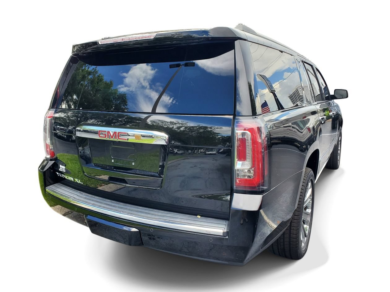 Used 2016 GMC Yukon XL Denali w/ Open Road Package AWD/4WD image 4