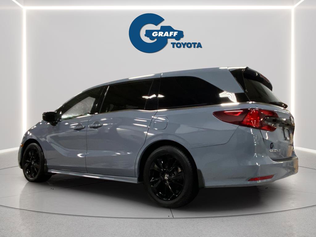 Used 2024 Honda Odyssey Sport image 12