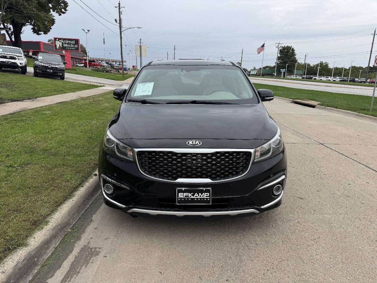 Used 2016 Kia Sedona SX Limited FWD image 8