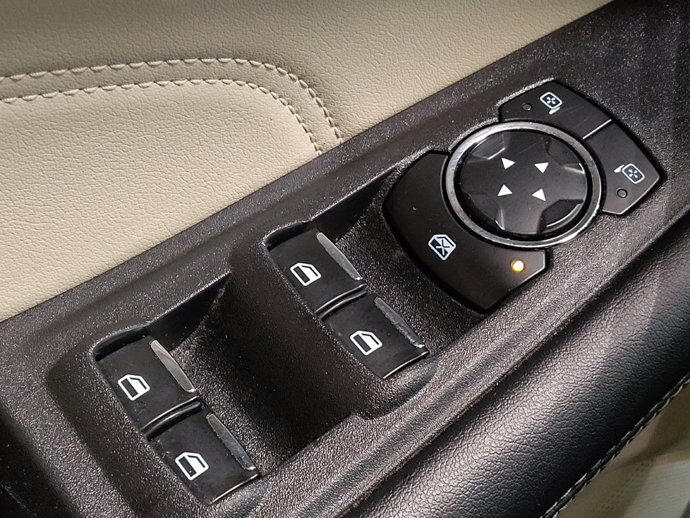 Used 2023 Ford Edge Titanium image 27