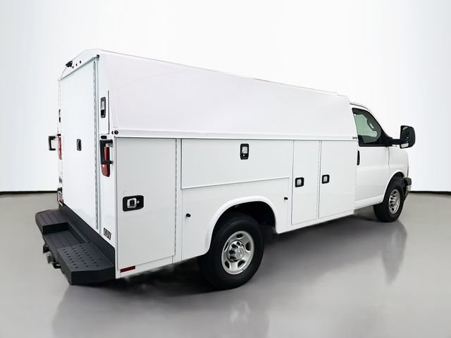 New 2025 Chevrolet Express 3500 w/ Power Convenience Package image 10