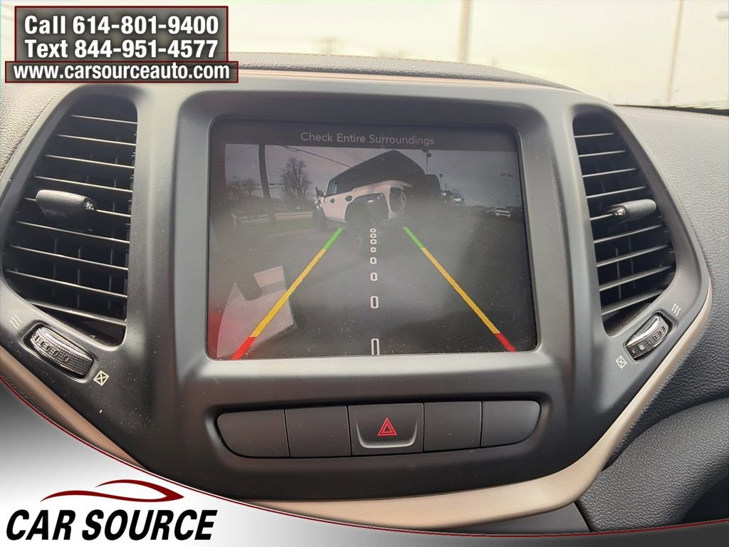 Used 2014 Jeep Cherokee Latitude w/ Comfort/Convenience Group image 20