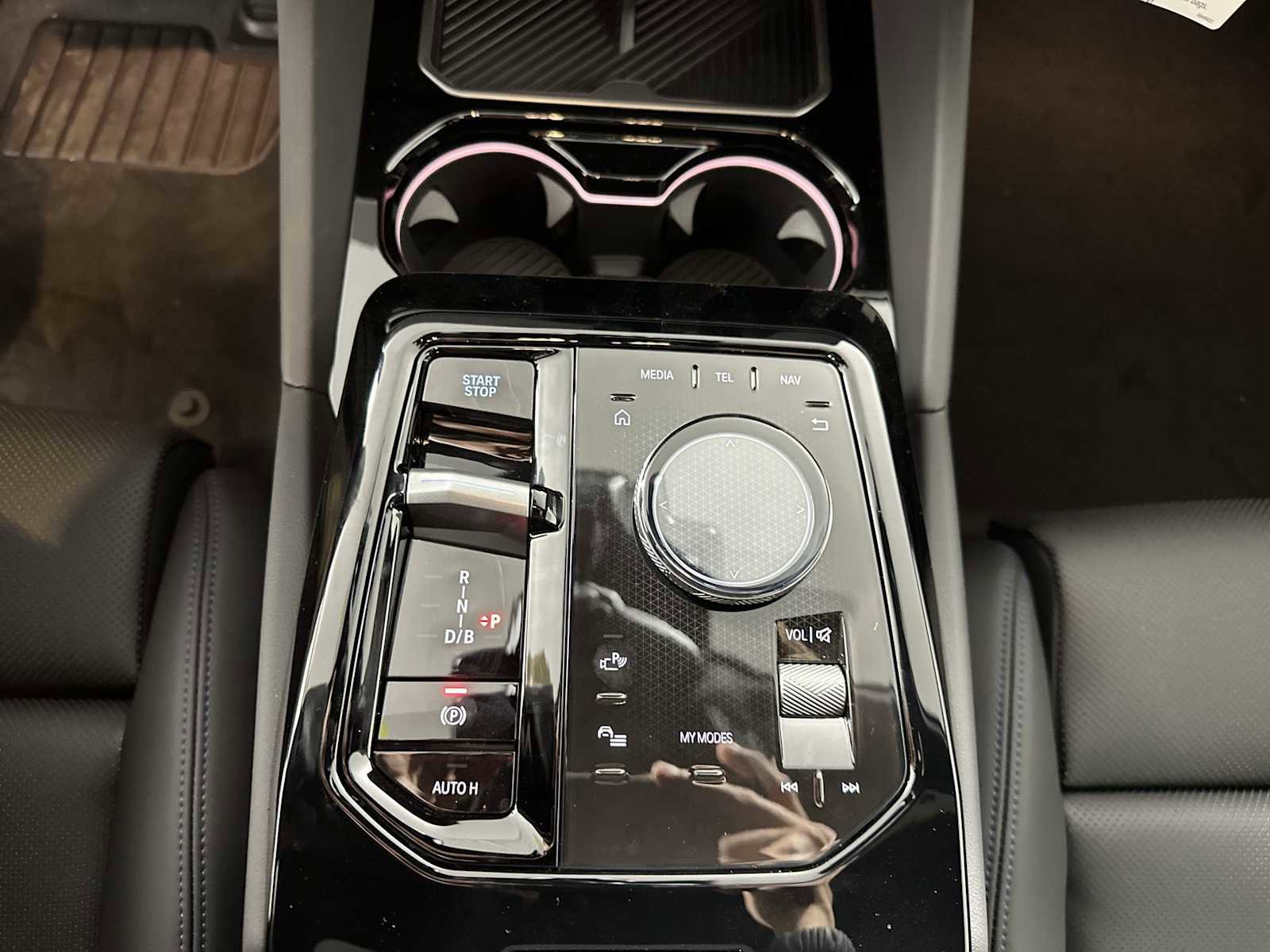 New 2026 BMW i5 eDrive40 w/ M Sport Package image 16