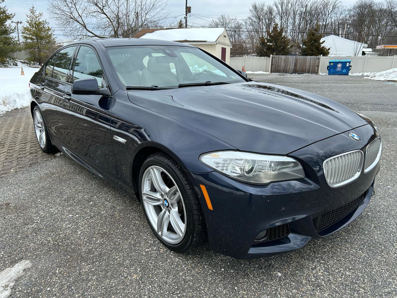Used 2013 BMW 550i xDrive Sedan image 3