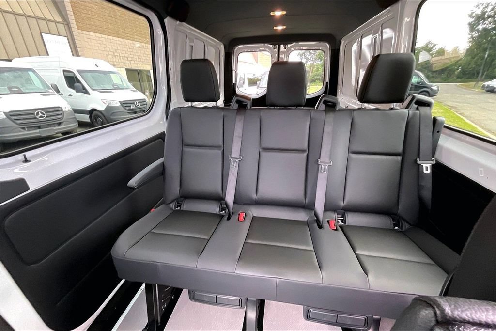 New 2026 Mercedes-Benz Sprinter 2500 image 9
