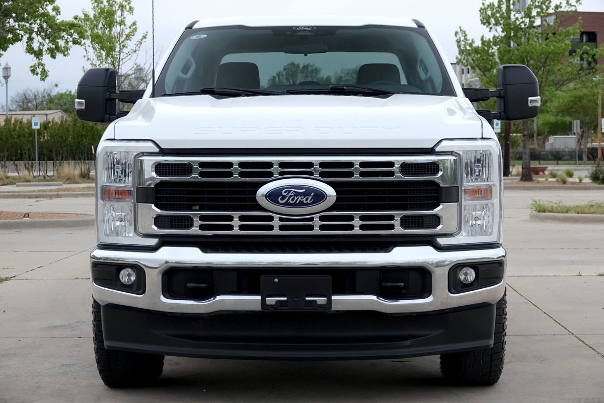 Used 2024 Ford F250 XLT w/ FX4 Off-Road Package AWD/4WD image 4
