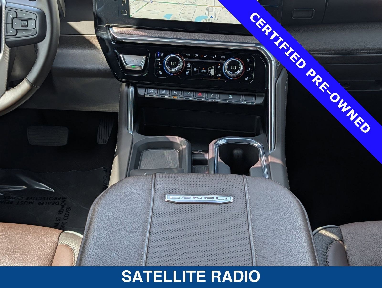 Used 2025 GMC Sierra 2500 Denali w/ Denali Reserve Package AWD/4WD image 19