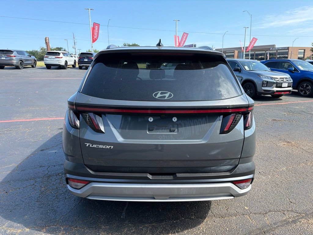 Used 2025 Hyundai Tucson SEL FWD image 7