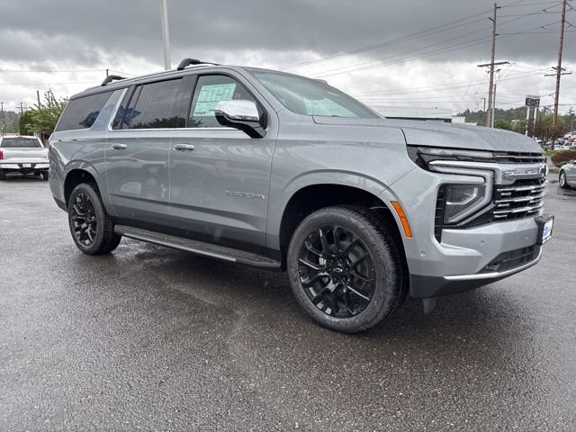 New 2026 Chevrolet Suburban Premier AWD/4WD image 5