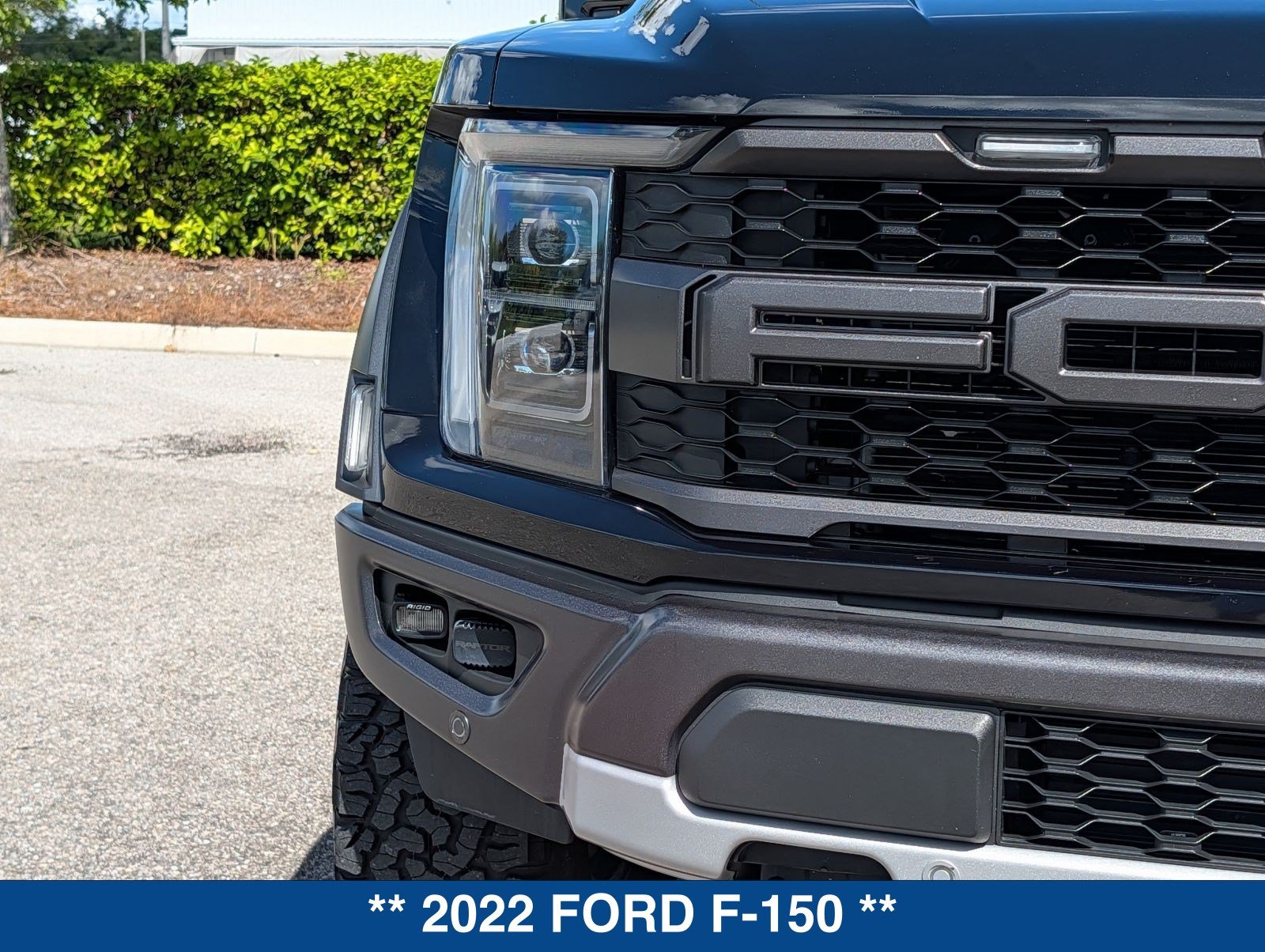 Used 2022 Ford F150 Raptor w/ Raptor 37 Performance Package AWD/4WD image 10