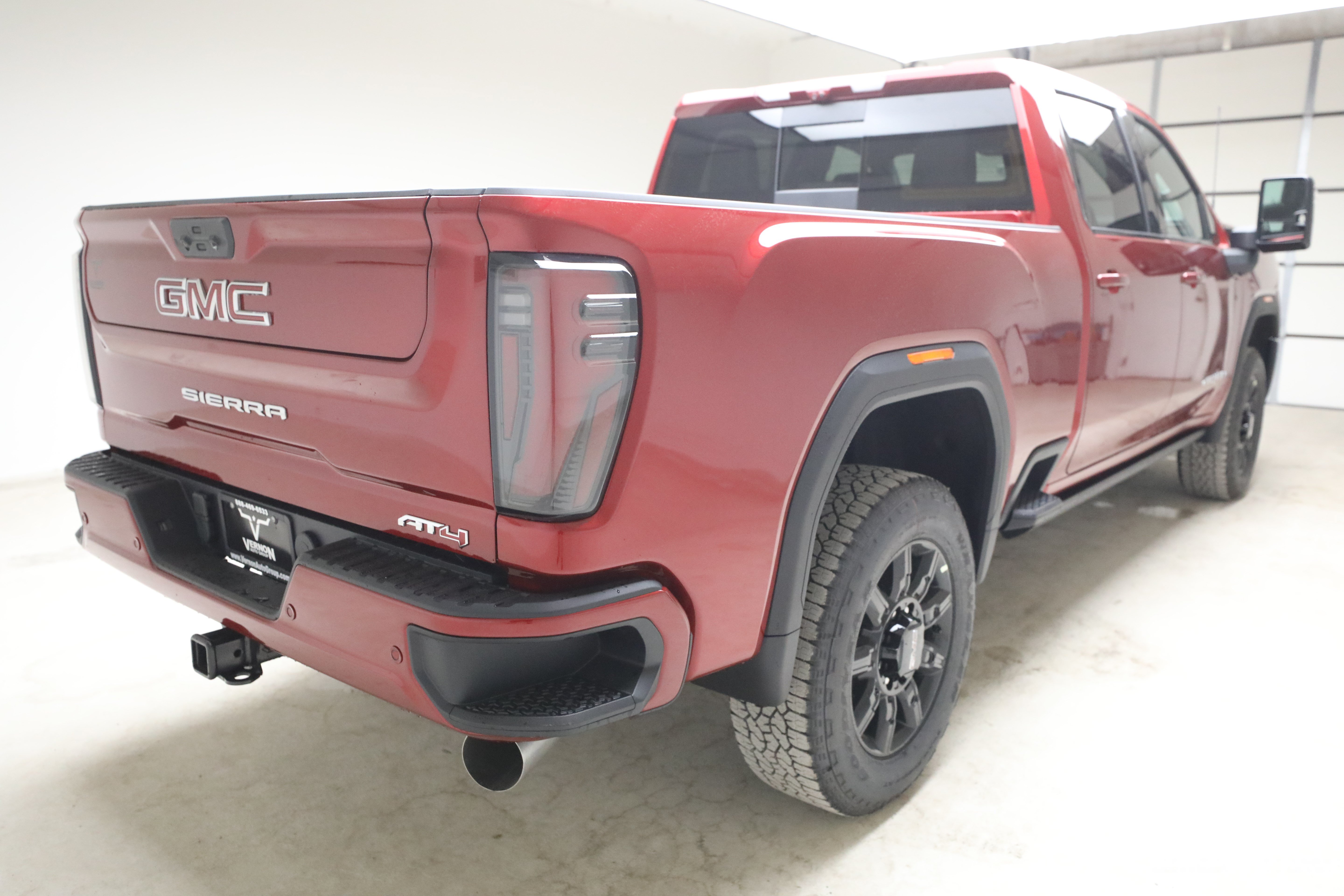 New 2026 GMC Sierra 2500 AT4 w/ AT4 Premium Plus Package AWD/4WD image 5
