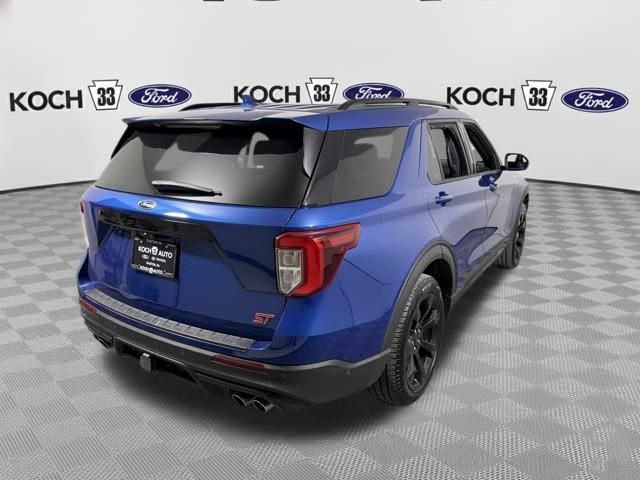 Used 2020 Ford Explorer ST w/ ST Street Pack image 8
