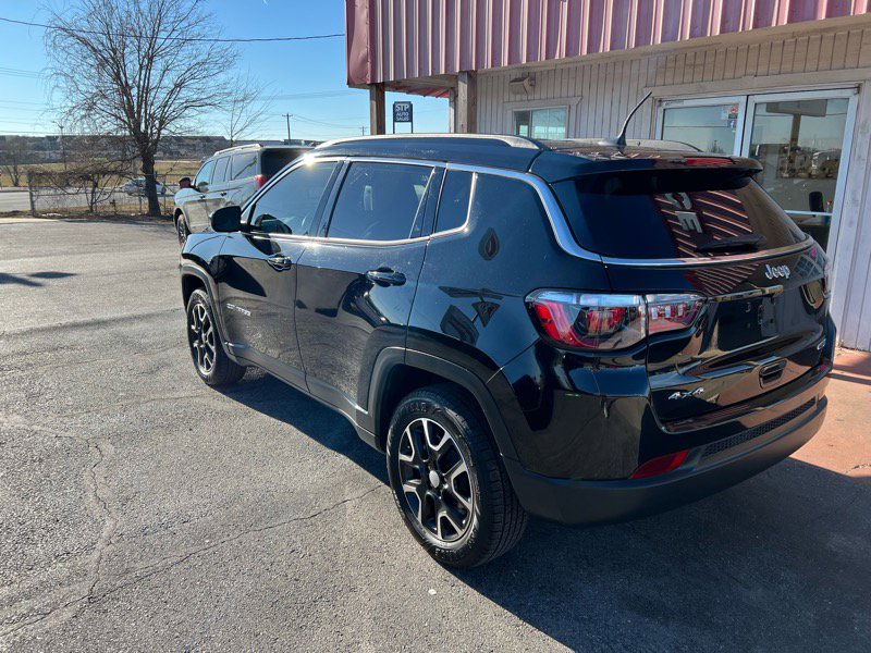 Used 2022 Jeep Compass Latitude w/ Convenience Group image 12