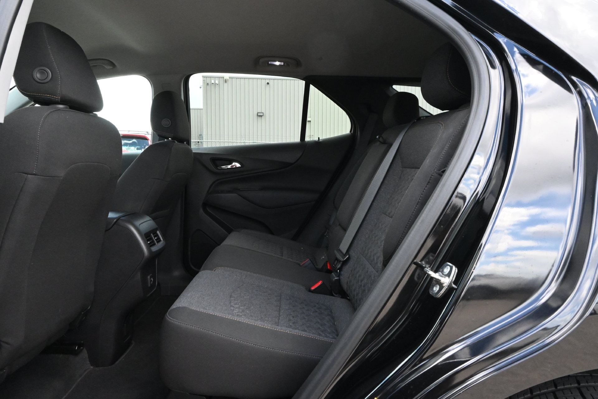 Used 2024 Chevrolet Equinox LT FWD image 19