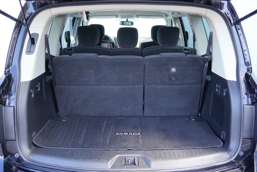Used 2019 Nissan Armada SV w/ Driver Package AWD/4WD image 8
