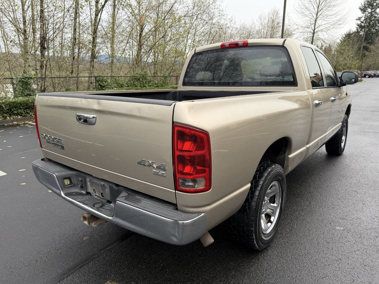 Used 2004 Dodge Ram 1500 Truck SLT w/ Big Horn Quad Cab Value Group image 5