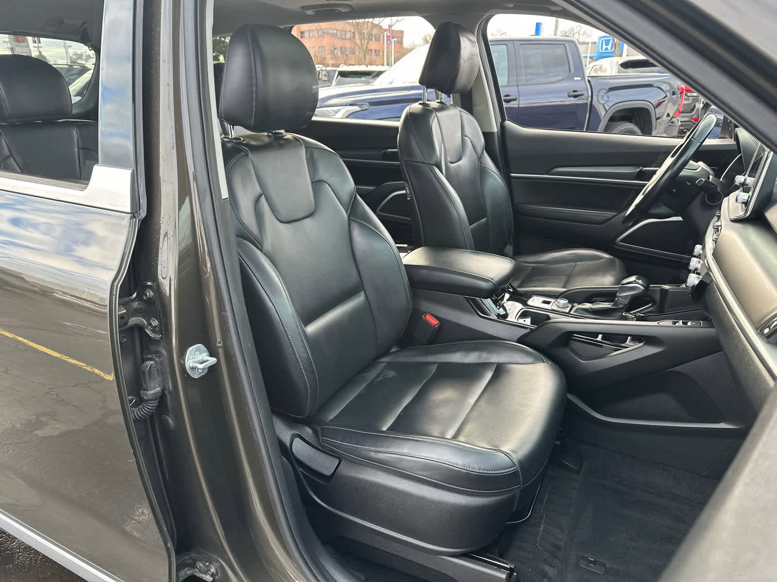 Used 2021 Kia Telluride S image 34
